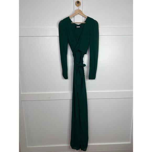 NWT Reformation Primrose Long Sleeve Tie Front Cutout Wide Leg Jumpsuit Green - Picture 2 of 7